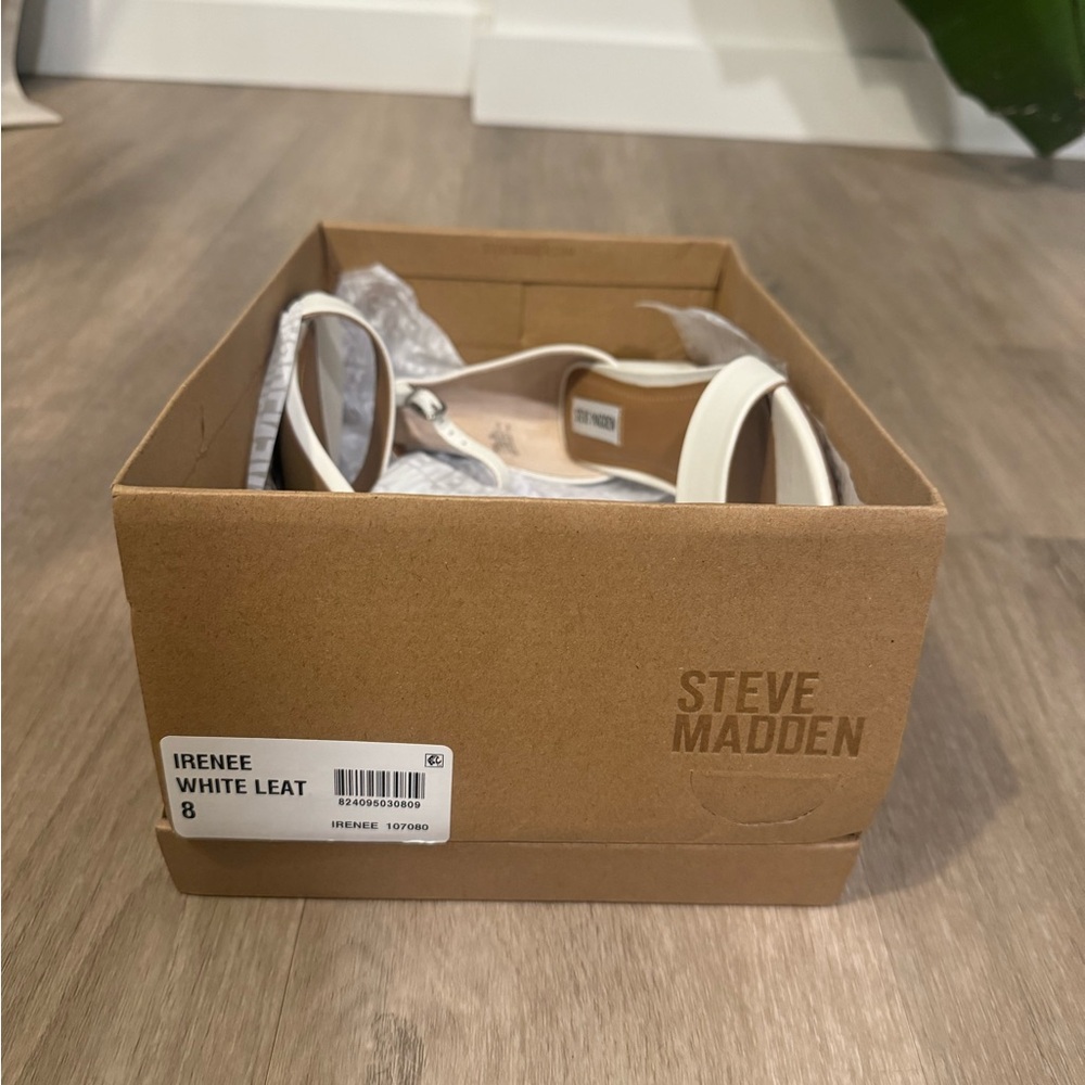 Steve Madden White Strappy Sandals